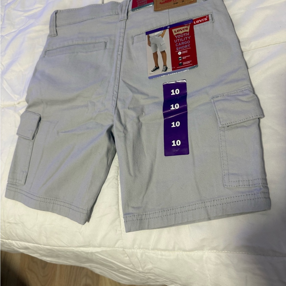 Levi's Men's Cargo Shorts - Light Gray